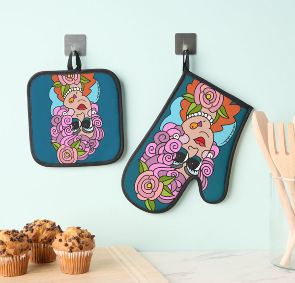 Oven Mitt & Pot Holder Set: Ms Pinky