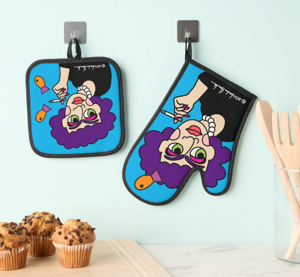 Oven Mitt & Pot Holder Set: Roxanne